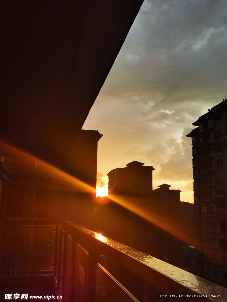 夕阳