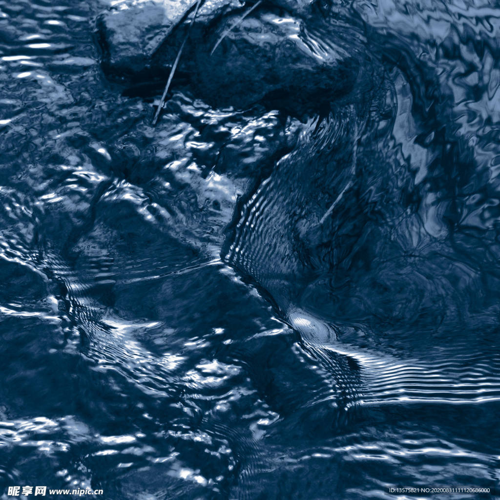 水