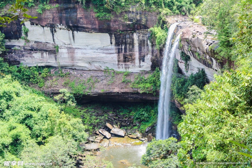 山涧小溪