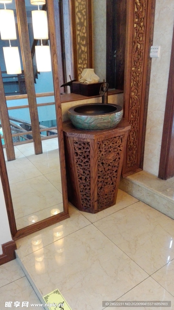 中式洗手盆设计木雕艺术