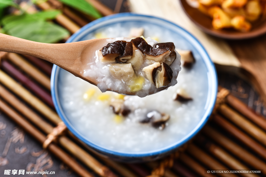 香菇瘦肉粥