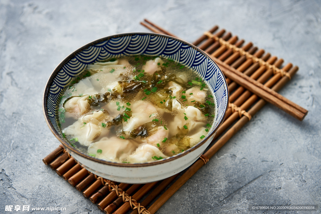 鲜肉小馄饨