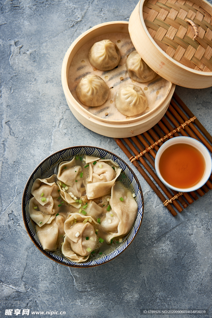 大馄饨 鲜汁汤包