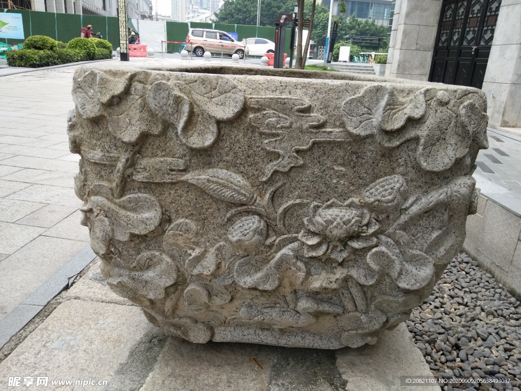 花瓶