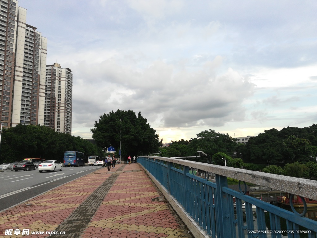 公路建筑