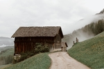 山坡小屋