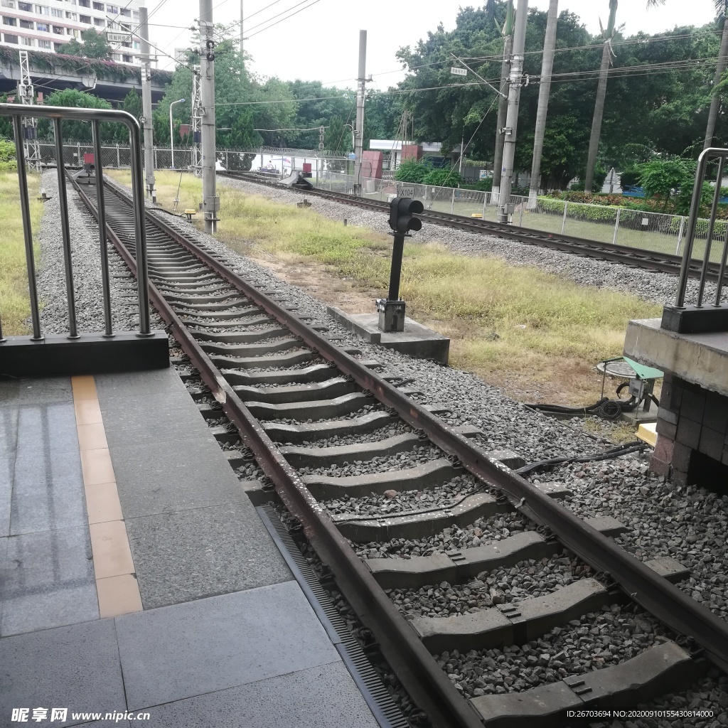 火车铁轨