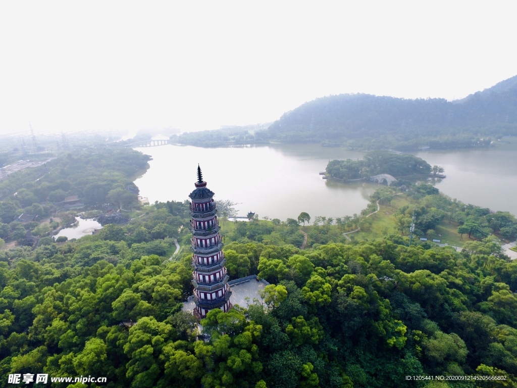 大良顺峰山公园青云塔
