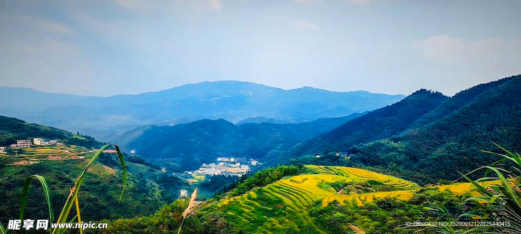 山间