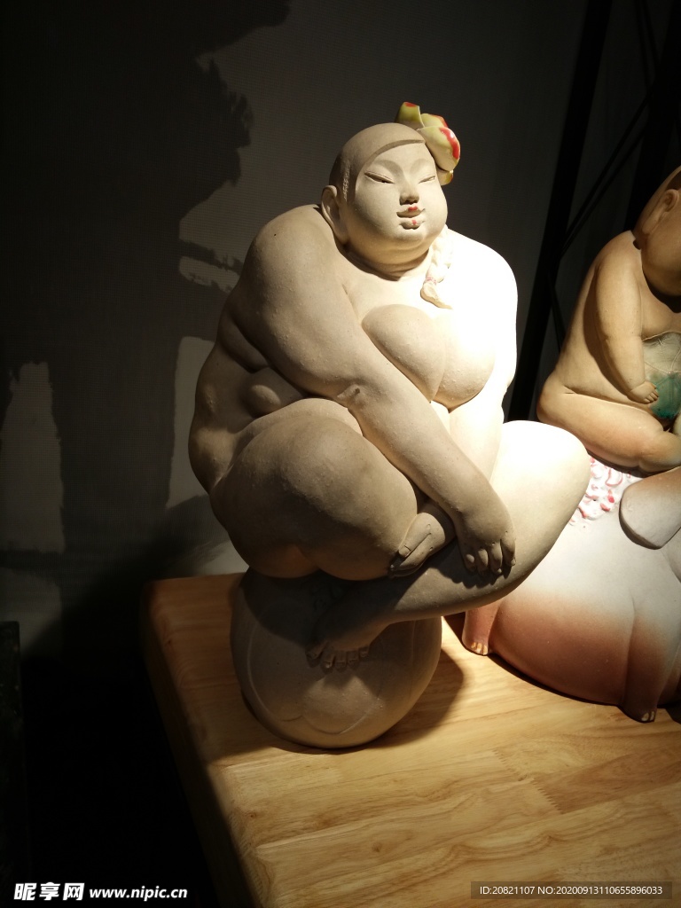 胖女