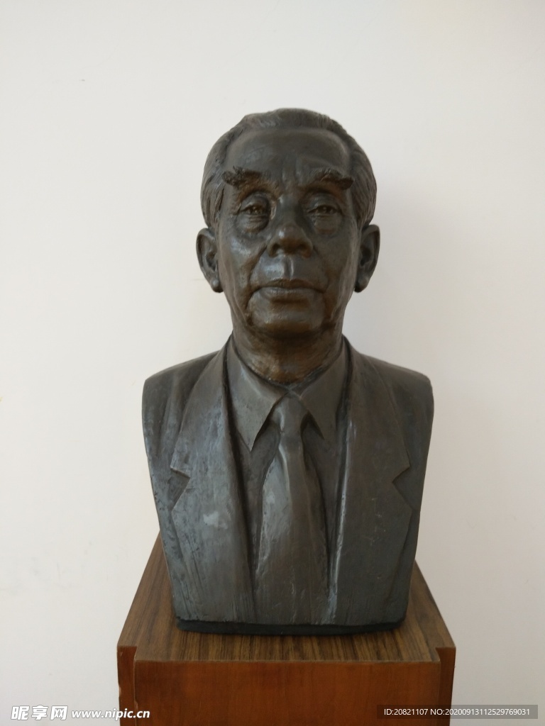 名人雕像