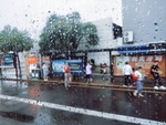雨天站台