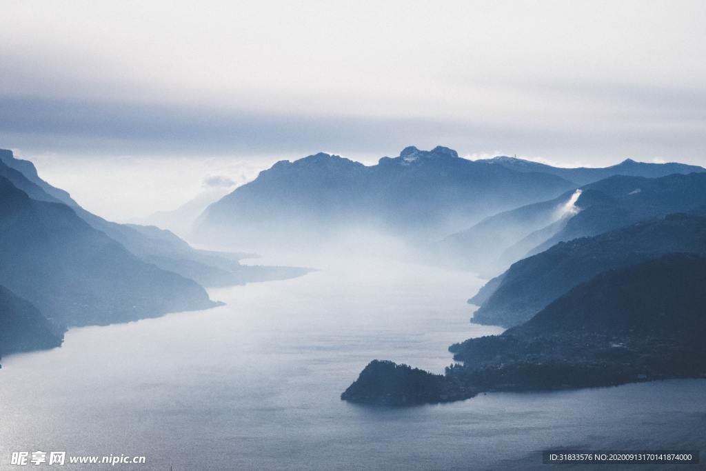 山