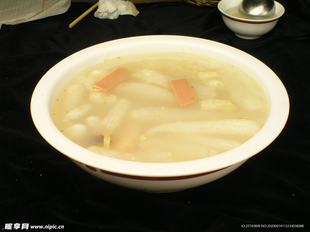三鲜竹荪汤