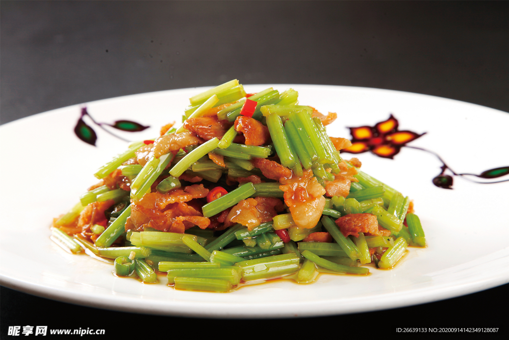 小炒芹香肉