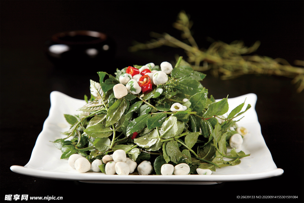 煎豆拌花椒芽