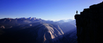 群山天空悬崖登山风景