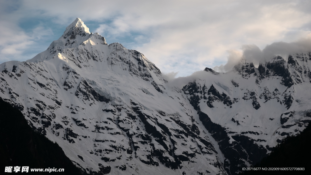 雪山