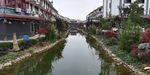 古城小河建筑风景