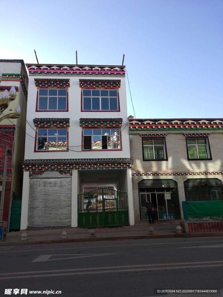 藏区房屋大楼建筑图片