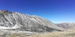 蓝天高原雪山风光