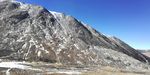 蓝天雪山风光
