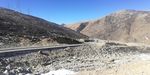 荒山公路风景图片