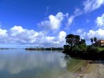 宁静的海滨小镇风景