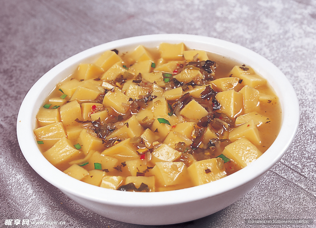酸菜搅团