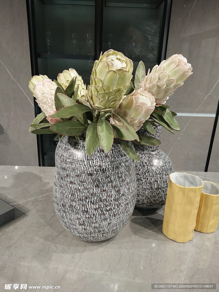 花