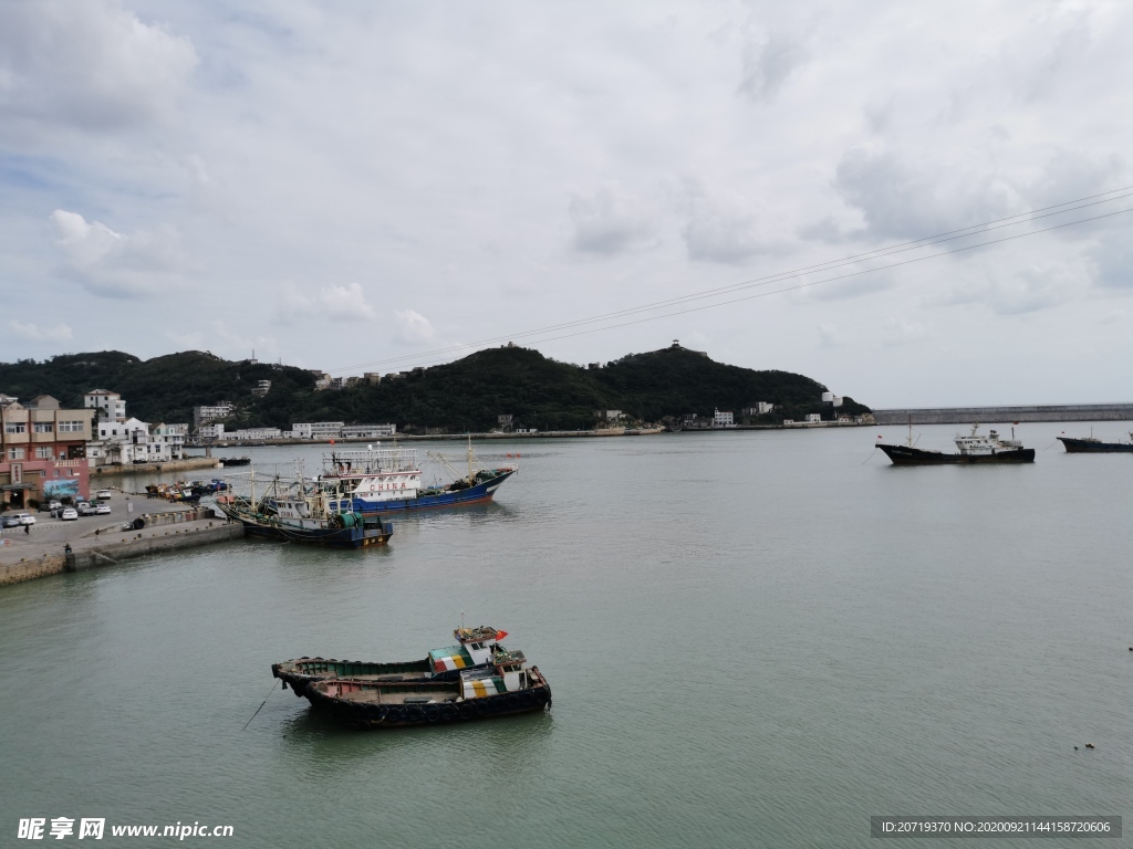 温岭石塘彩虹村