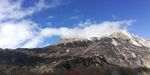 蓝天白云高山风景