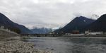 雪山大河风光图片