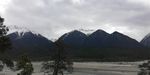高山河流风景