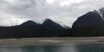高山雪峰小河风光