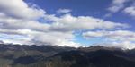 蓝天白云大山山峦风光