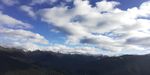 蓝天白云大山风景