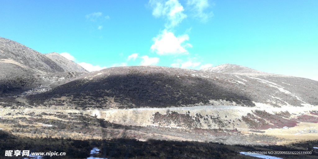 雪山山峰