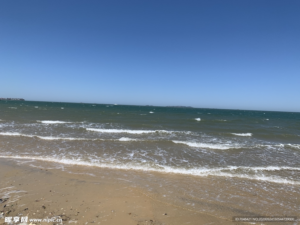 蓝天大海沙滩