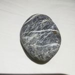 黑色花纹石头