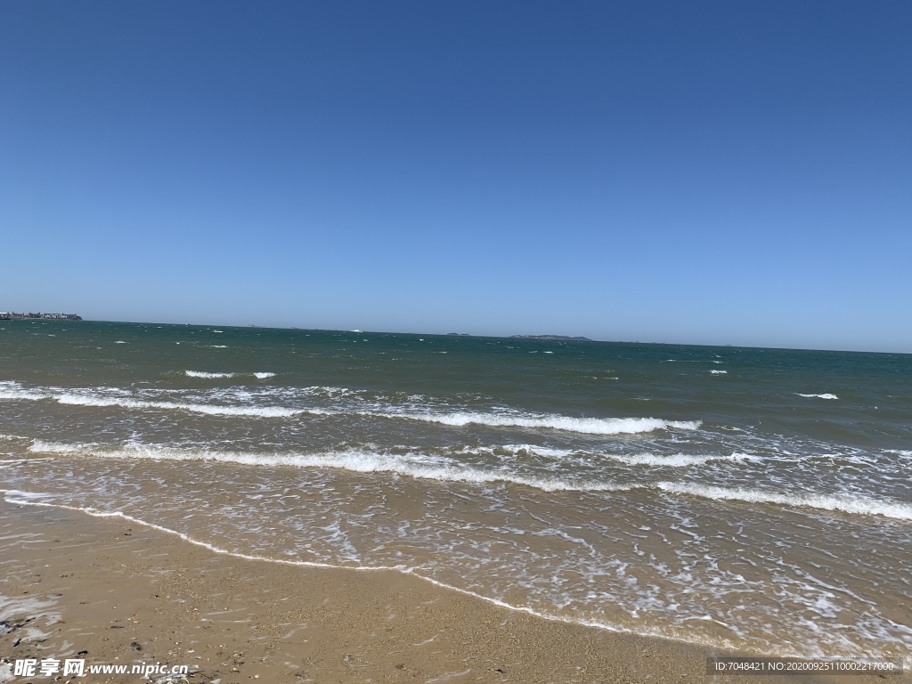 蓝天大海沙滩