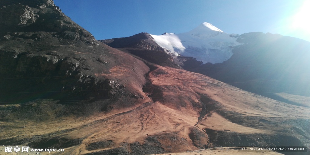 高原雪山