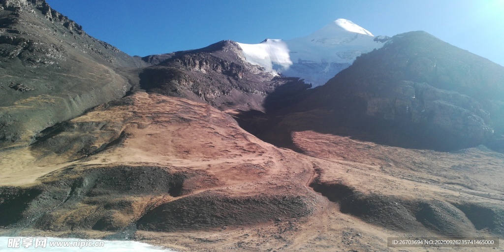 大山雪山风光