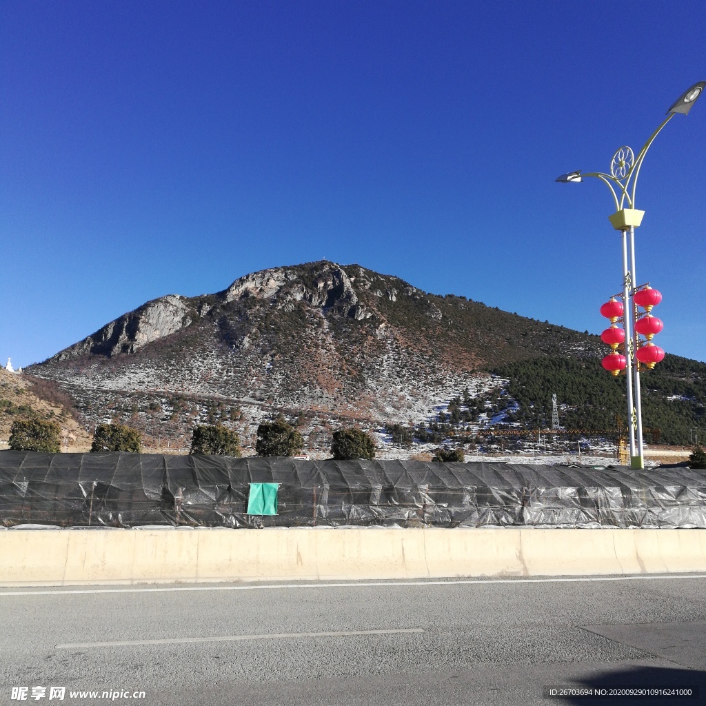 凉亭高山道路风景