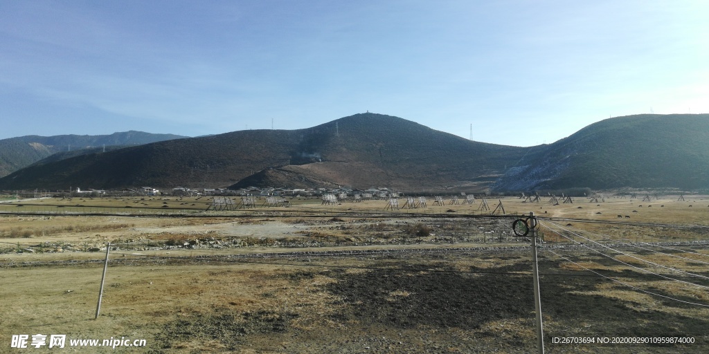 山村田园风景