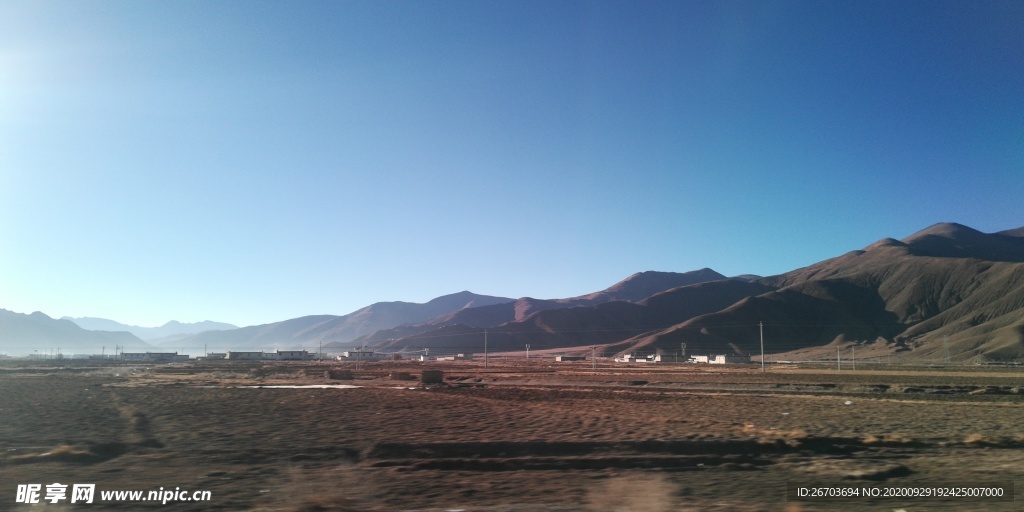 大山山村牧场风景