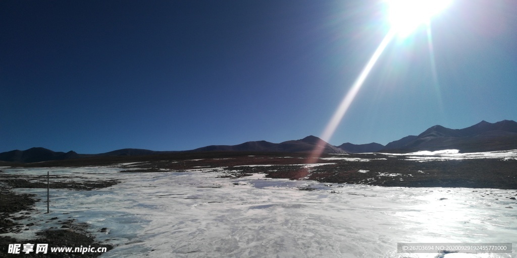 冰雪荒野风景