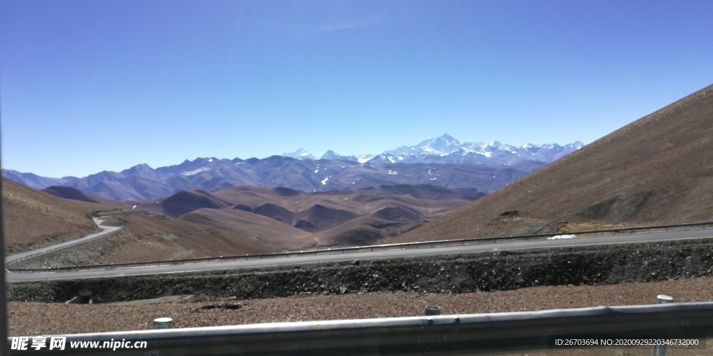 珠峰大山公路风光