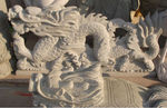 雕刻龙