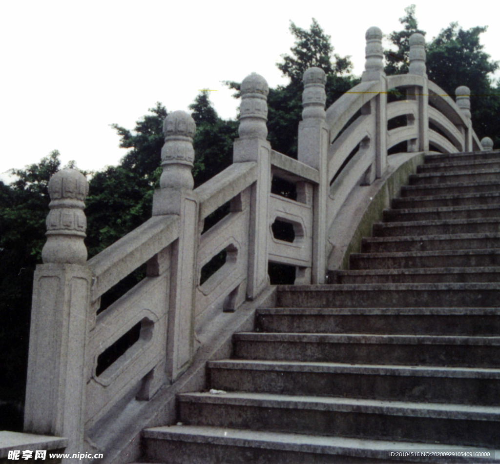 栏杆